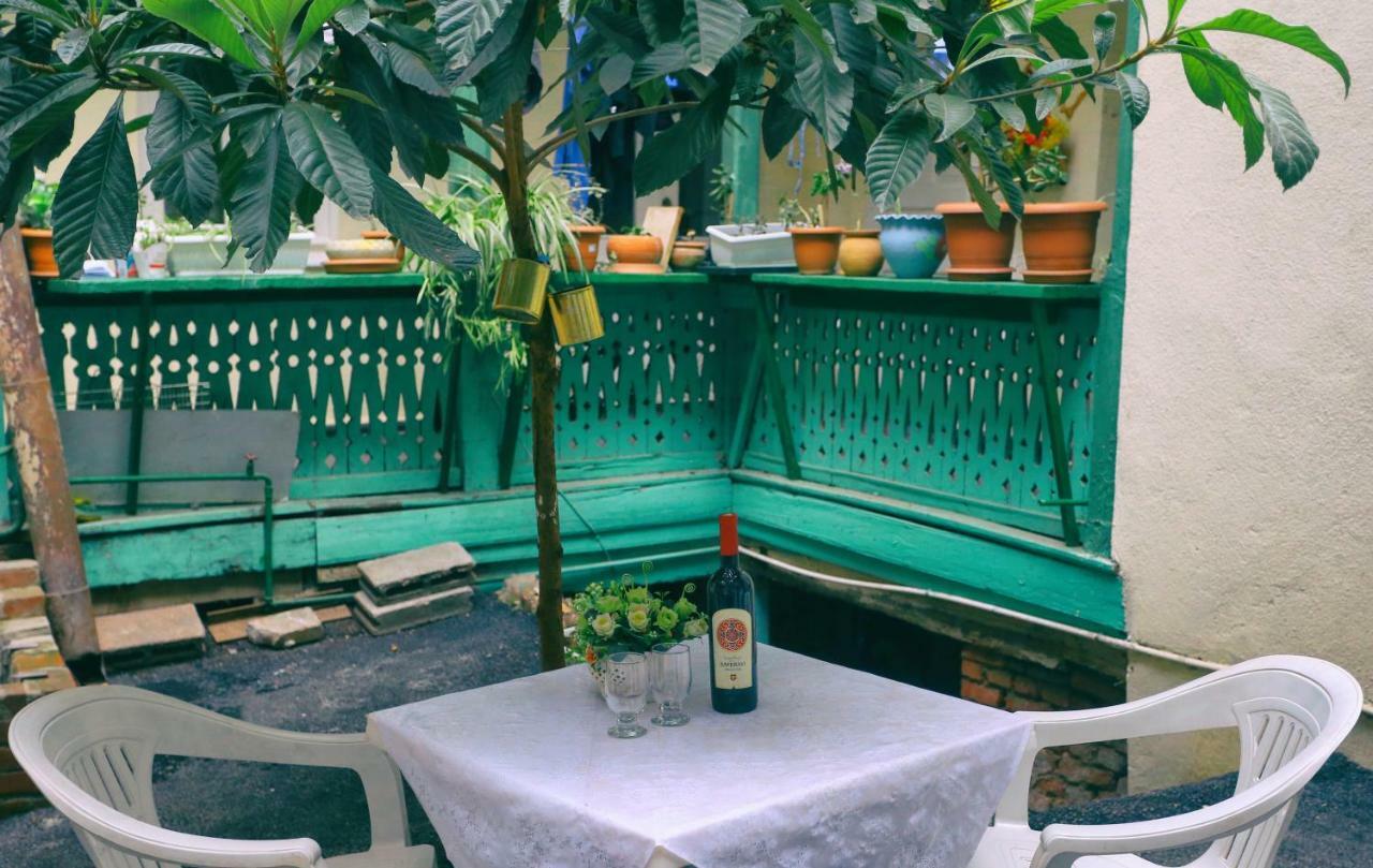 Apartment On Freedom Square Diuma Street Tbilisi Zewnętrze zdjęcie
